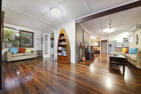 Airlie Getaway - Airlie Beach - Accommodation Port Macquarie 0