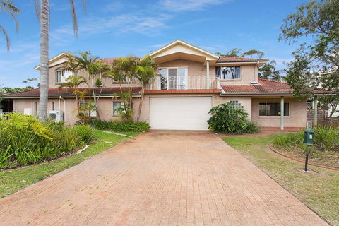 Ajax Avenue, 6 - Accommodation Port Macquarie 1