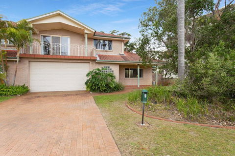 Ajax Avenue, 6 - Accommodation Port Macquarie 2