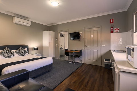 Akuna Motor Inn And Apartments - Accommodation Port Macquarie 2