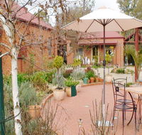 Albury Cottages - Accommodation Port Macquarie