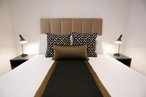 Alex Perry Hotel & Apartments - Accommodation Port Macquarie 0