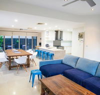 Alexandra Headland Luxury Townhouse - Accommodation Port Macquarie