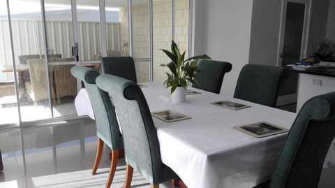 Alkimos Beach Retreat - Accommodation Port Macquarie 2