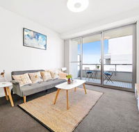 All amenities only downstairs 20 mins to CBD - Accommodation Port Macquarie