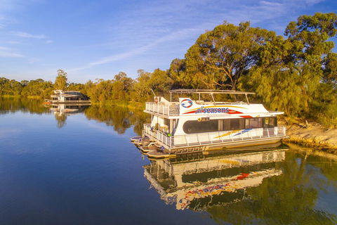 All Seasons Houseboats - Accommodation Port Macquarie 1