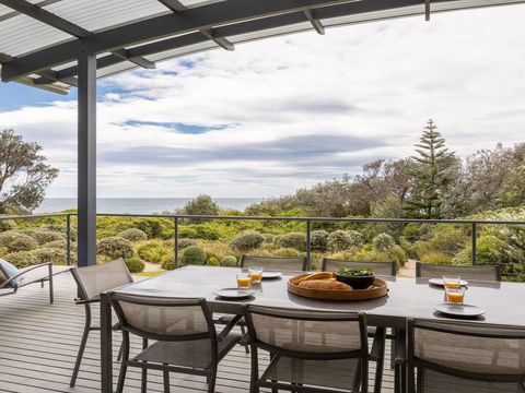 Aloha - Direct Beach Access From Property - Accommodation Port Macquarie 0