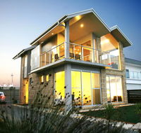 Aloha Beachfront Port Fairy - Accommodation Port Macquarie
