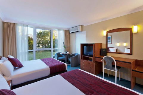 Alpine Motor Inn - Accommodation Port Macquarie 2