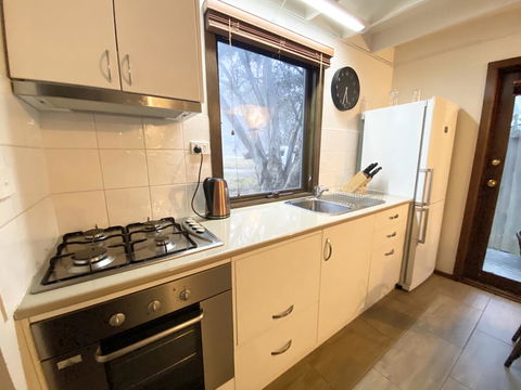 Alpine Retreat - Accommodation Port Macquarie 3
