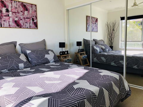 Amazing Apartment Ocean Views And Hot Tub On Balcony - Coolangatta - Accommodation Port Macquarie 1