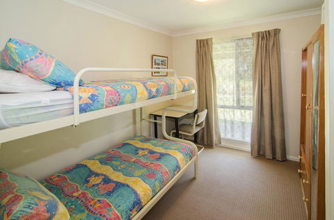 Anchors Away - Accommodation Port Macquarie 1