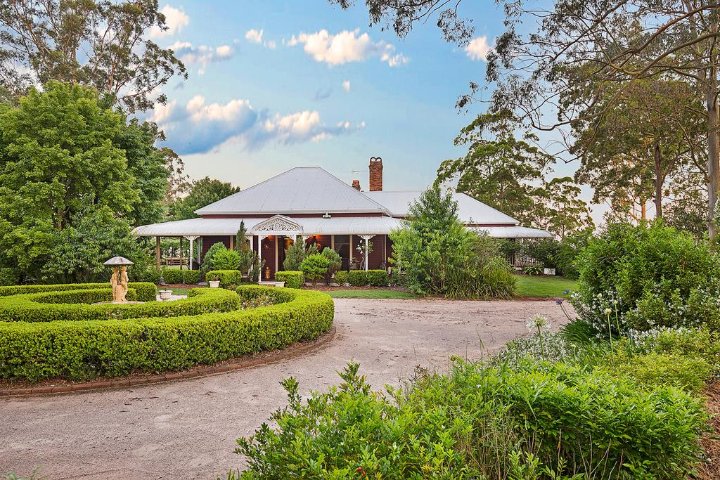 Crows Nest QLD Accommodation Port Macquarie