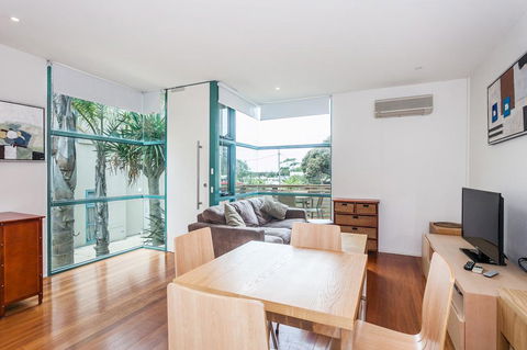 Anglesea River Apartments - Spa Apartment 40 - Accommodation Port Macquarie 3