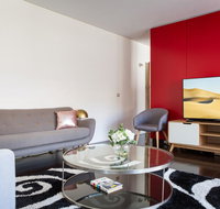 Apartment with Balcony and Parking near Racecourse - Accommodation Port Macquarie