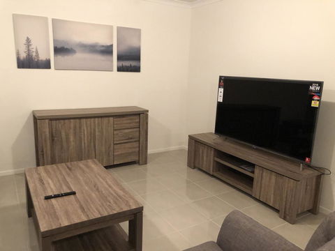 Apple House Tarneit North - Accommodation Port Macquarie 3