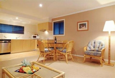 Aqualuna Beach Resort - Accommodation Port Macquarie 2