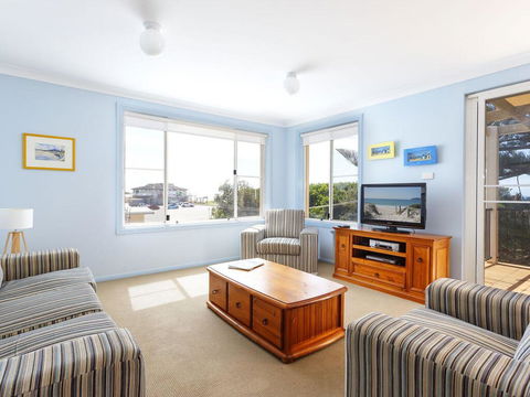 Aquarius Apartment 7 - Accommodation Port Macquarie 2
