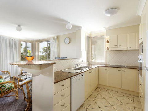 Aquarius Apartment 9 - Accommodation Port Macquarie 2