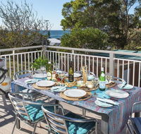 Araluen on Holden - great deck with ocean views - Accommodation Port Macquarie