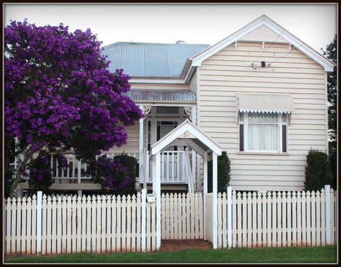 Ashbrooke Cottage - Accommodation Port Macquarie 0