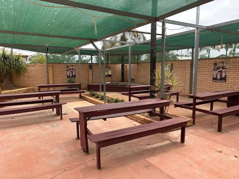 Main Reef Hotel - Accommodation Port Macquarie 3