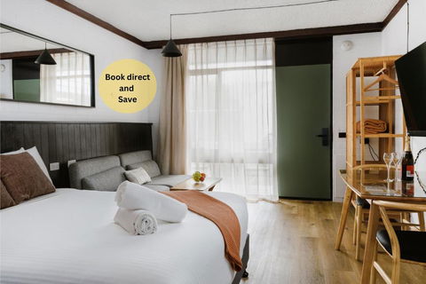 M Hotel - Accommodation Port Macquarie 0