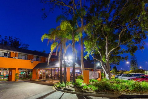 Markets Hotel - Accommodation Port Macquarie 0