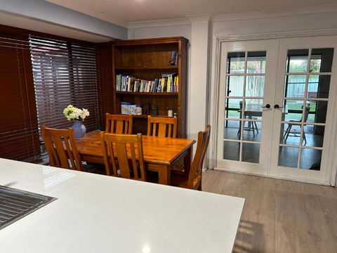 Master Room With Ensuite In A Lovely House - Accommodation Port Macquarie 3