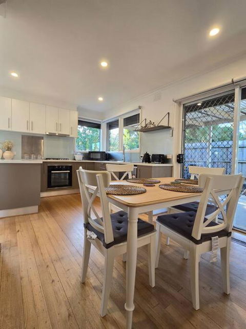 Meadow View Cottage - Accommodation Port Macquarie 2