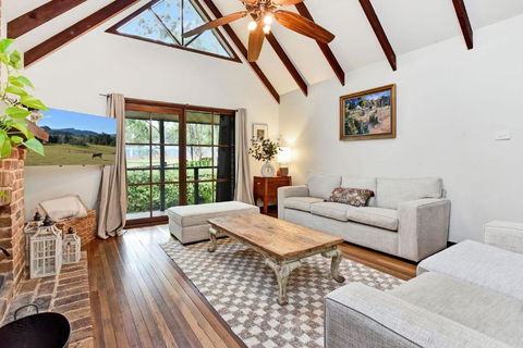 Meadowbrook Manor In North Rothbury - Accommodation Port Macquarie 3
