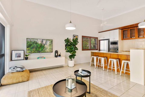 Melaleuca Hideaway - Beach Pool Free Parking - Accommodation Port Macquarie 2