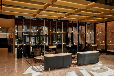Meriton Suites Melbourne - Accommodation Port Macquarie 3