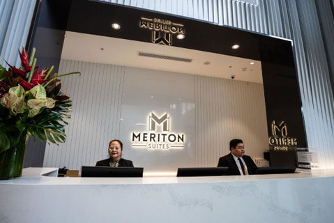 Meriton Suites Liverpool - Accommodation Port Macquarie 3
