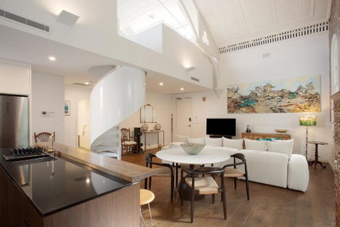 Mezzanine Magic, Bondi Junction - Accommodation Port Macquarie 1