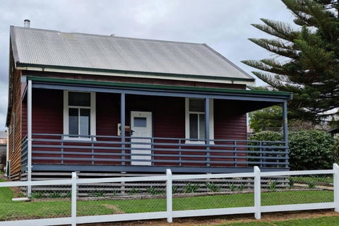 Millhouse On Pine - Accommodation Port Macquarie 0