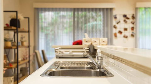 Modern 3BD Townhouse In Marsfield - Accommodation Port Macquarie 3