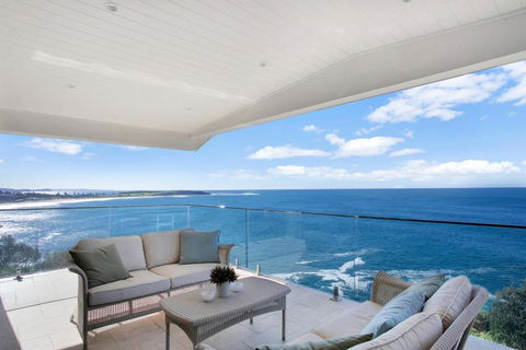 Monash Beach House - Oceanfront - Accommodation Port Macquarie 0