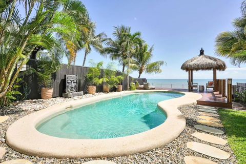 Mylara Beachfront Holiday Home - Accommodation Port Macquarie 1