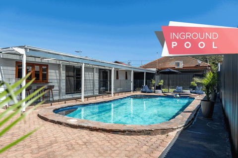 Neptune - 2BR Private Pool WiFi - Accommodation Port Macquarie 0