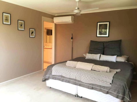 Noosa Hinterland Acreage Close To The Beach - Accommodation Port Macquarie 1