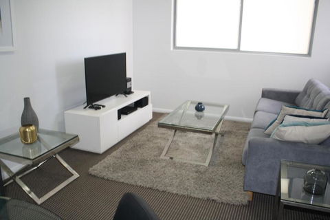 North Sydney Wyndel Apartments-MIL1005 - Accommodation Port Macquarie 1