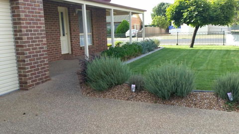 Numurkah Self Contained Apartments - The Mieklejohn - Accommodation Port Macquarie 3
