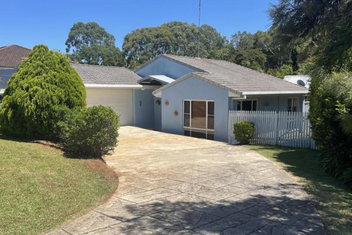 Oasis At Lighthouse Beach Port Macquarie with Accommodation Port Macquarie