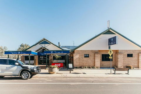 Oasis Motor Inn Blackall - Accommodation Port Macquarie 2