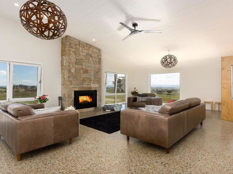 On A Hill - Accommodation Port Macquarie 1