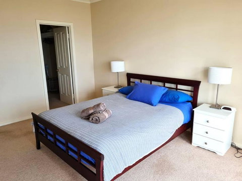 On The Bay - Accommodation Port Macquarie 1