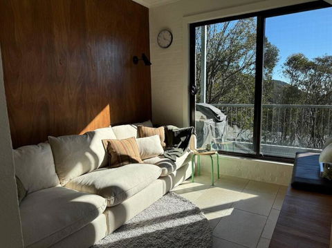 One Cedarwood - Petite Challet Falls Creek - Accommodation Port Macquarie 2