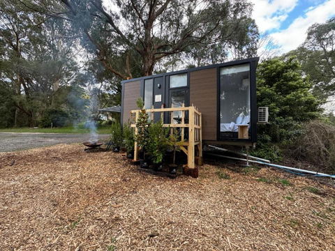 Orange 1 By Tiny Away - Accommodation Port Macquarie 3