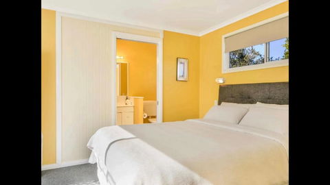 Orange Blossom- Comboyne Mountain Cottages - Accommodation Port Macquarie 3
